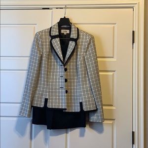 2 piece skirt with jacket